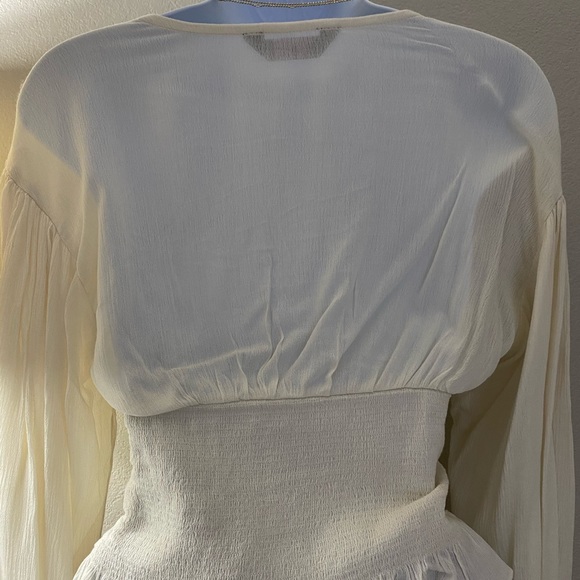 Amaryllis Crop Smock Top - Picture 4 of 5